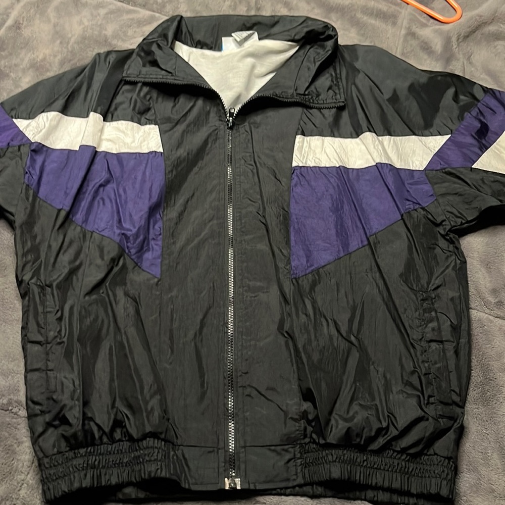 Nucleus Windbreaker Size: Medium